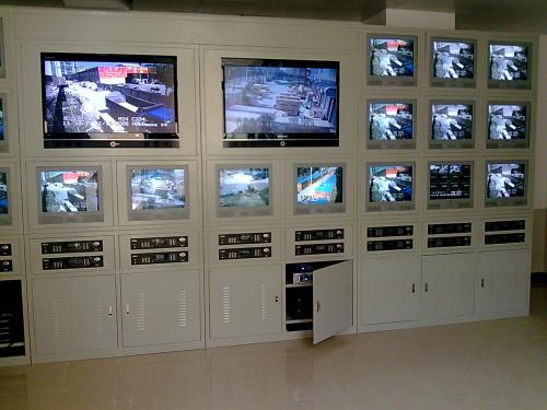 保險(xiǎn)絲保護(hù)安防設(shè)備正常運(yùn)行